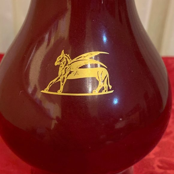 Hand-painted Perugina w/Griffin Vase - Picture 2 of 10